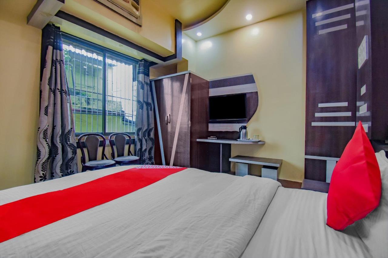 Oyo 1851 Hotel Sefali Deluxe Kalküta Dış mekan fotoğraf
